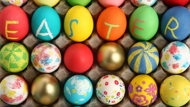 Happy-Easter-eggs-wallpaper